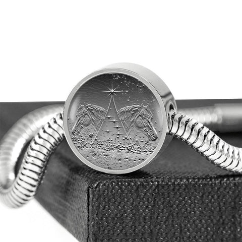 Morgan Horse Print Circle Charm Steel Bracelet-Free Shipping